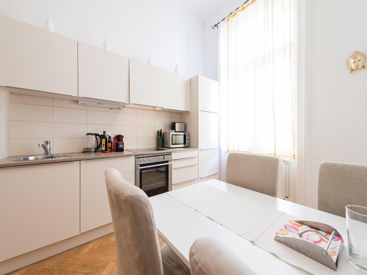 Vienna Apartment Stadtpark Viena Exterior foto